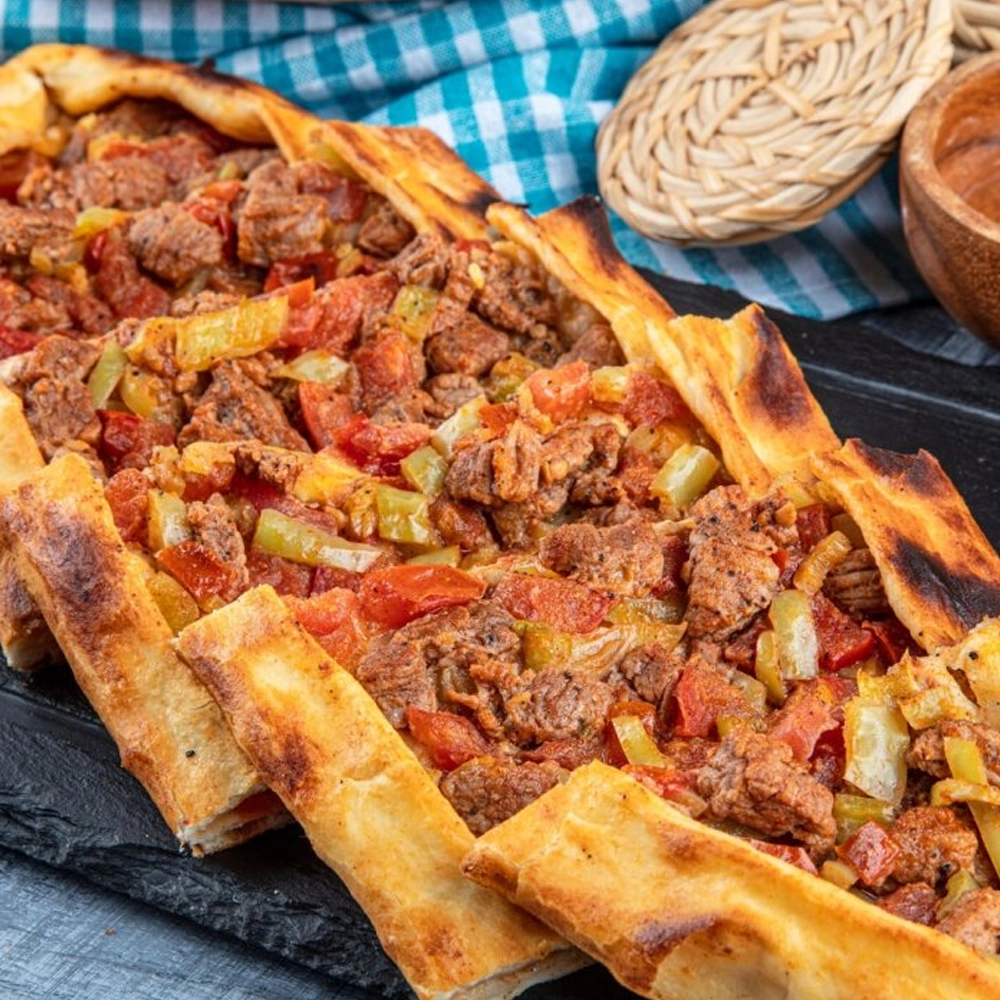 Kuşbaşılı Pide